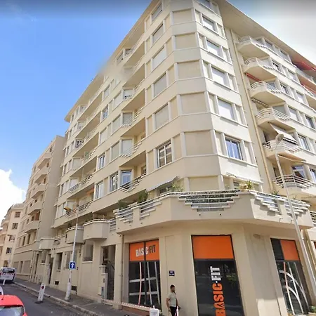 Spacieux Climatise * Toulon
